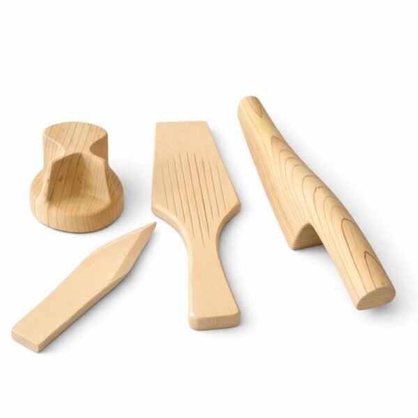 Onggi wooden tool set