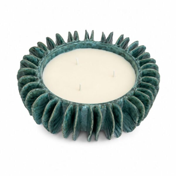 Double ruffled candle M, ruffled series, 2026